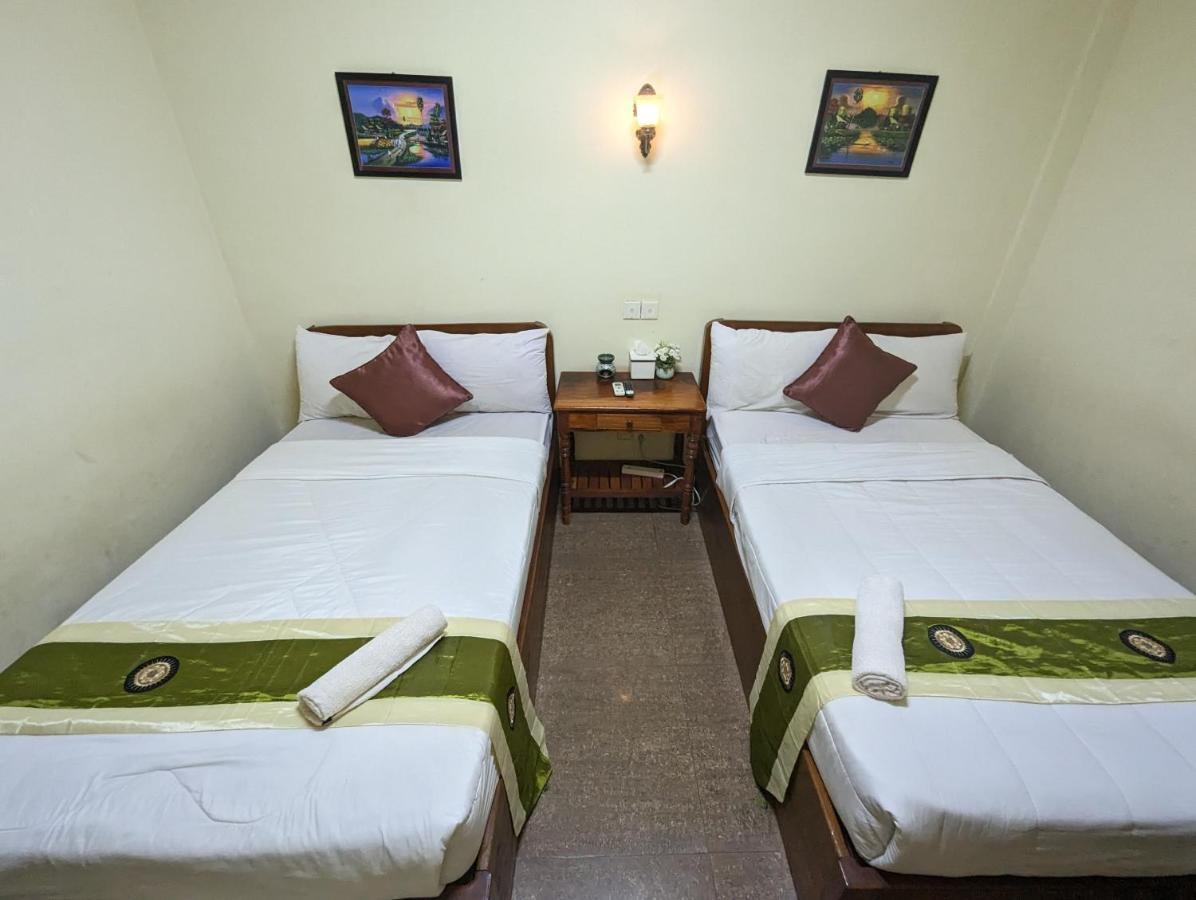 Reach Kunthea Guesthouse Siem Reap Exterior photo